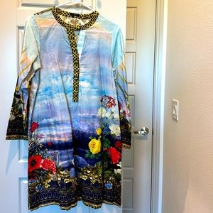 Medium Sapphire brand kurta. Pakistani, Kameez